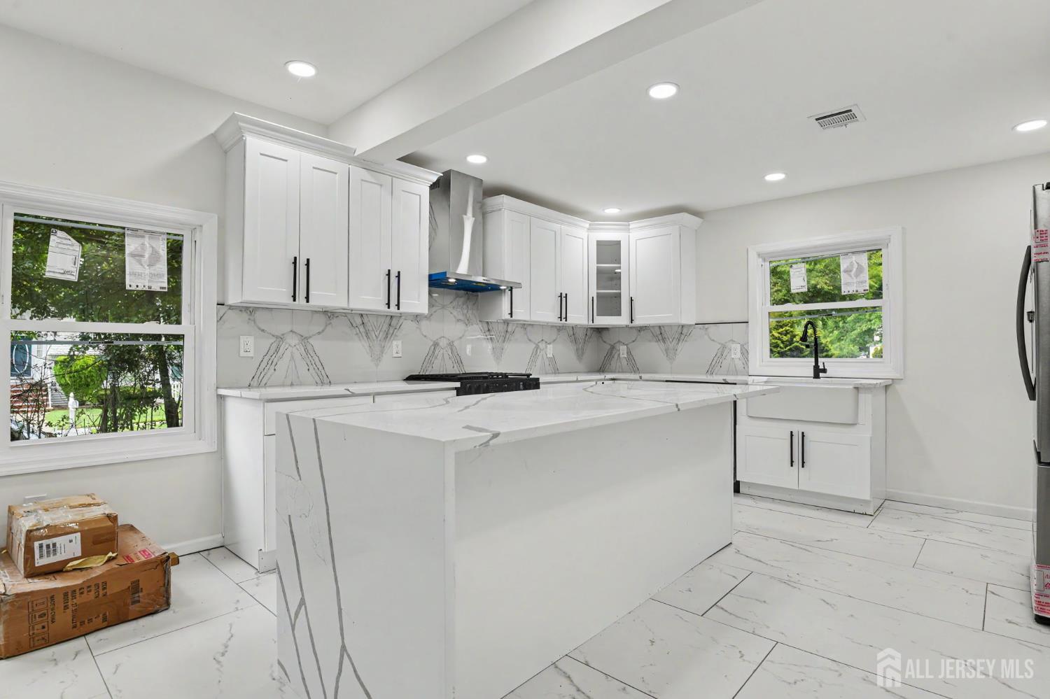 1433 Dogwood Dr, Piscataway, NJ 08854 photo