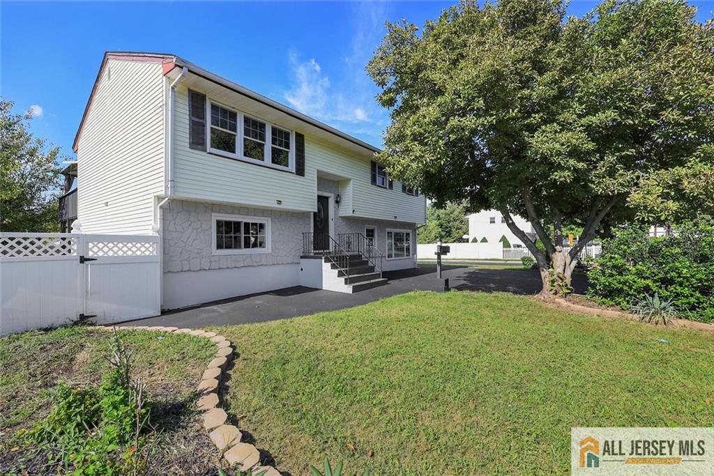 47 Gaskill Ave, Edison, NJ 08817 photo