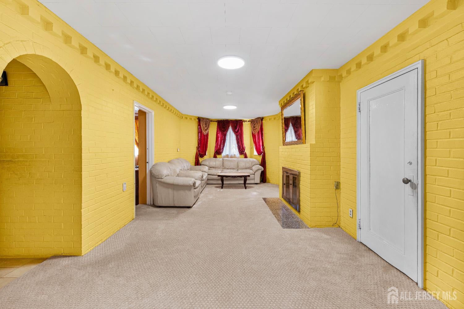 321 Manalapan Rd, Spotswood, NJ 08884 photo