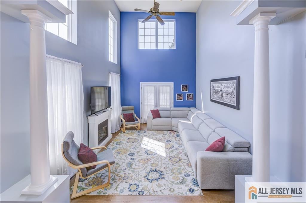 11 Holohan Dr, Plainsboro, NJ 08536 photo