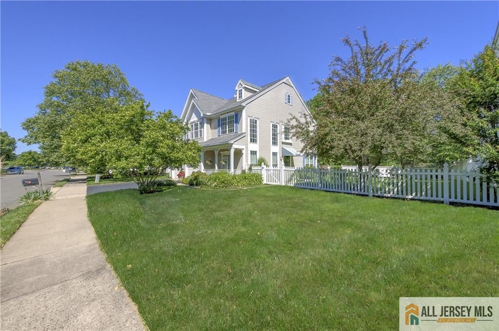 11 Holohan Dr, Plainsboro, NJ 08536 photo