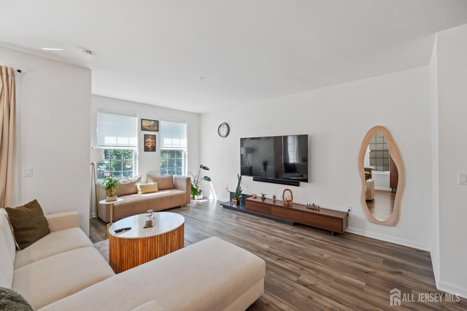 215 Park Ln, Dunellen, NJ 08812 photo