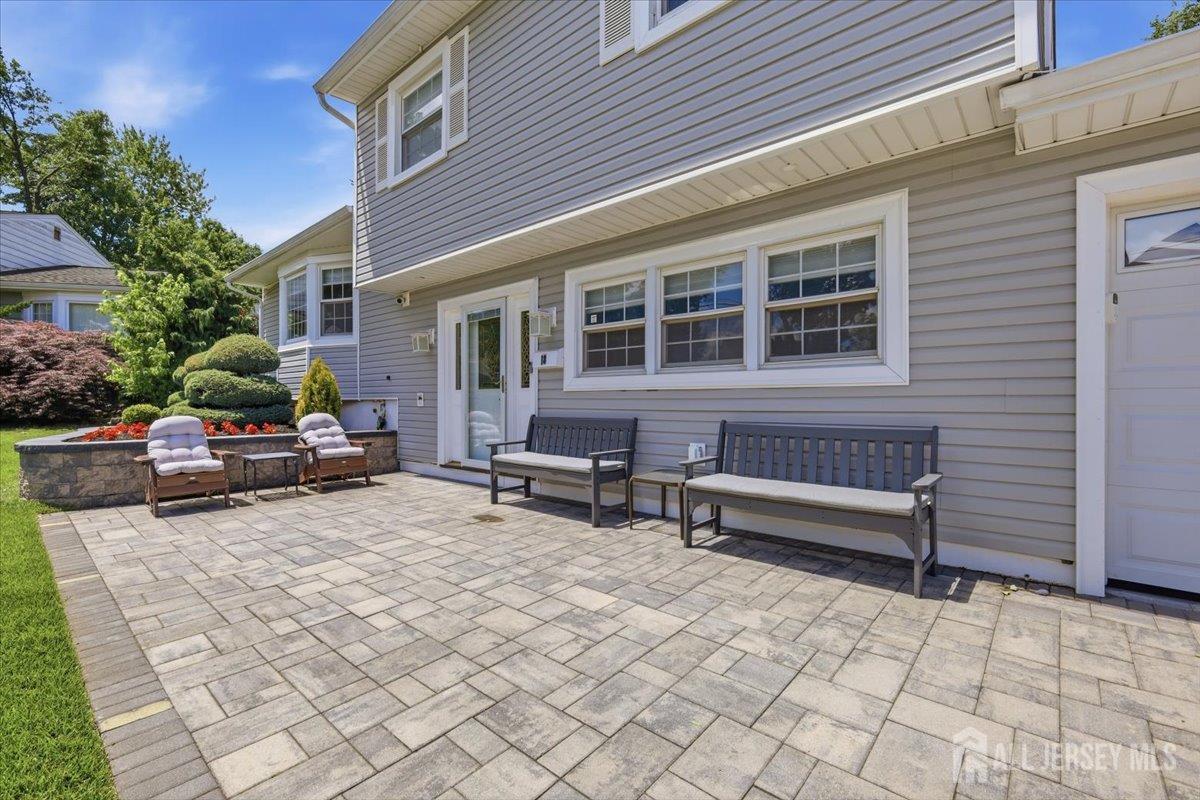 18 Stern Pl, Fords, NJ 08863 photo