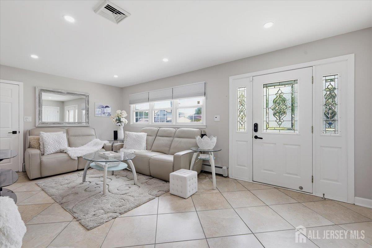 18 Stern Pl, Fords, NJ 08863 photo