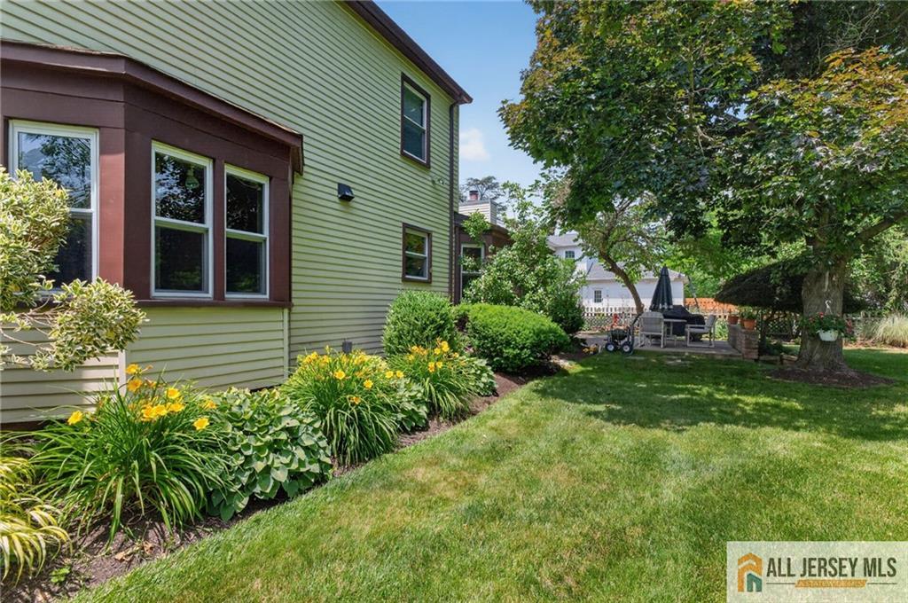 10 Krebs Rd, Plainsboro, NJ 08536 photo