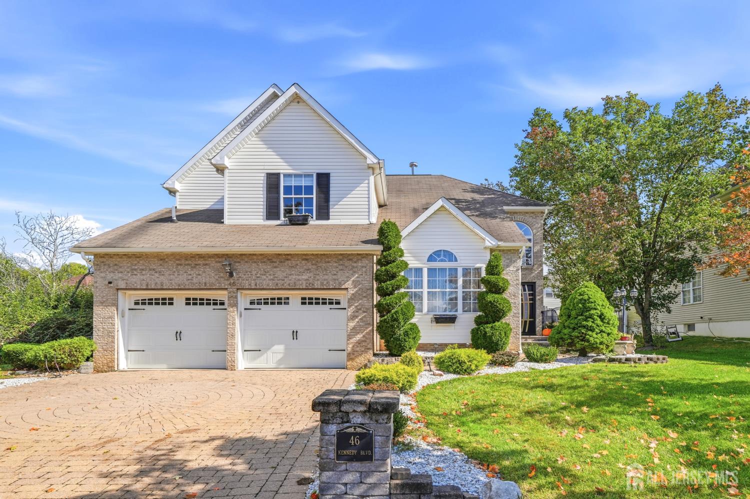 46 Kennedy Blvd, Old Bridge, NJ 08857