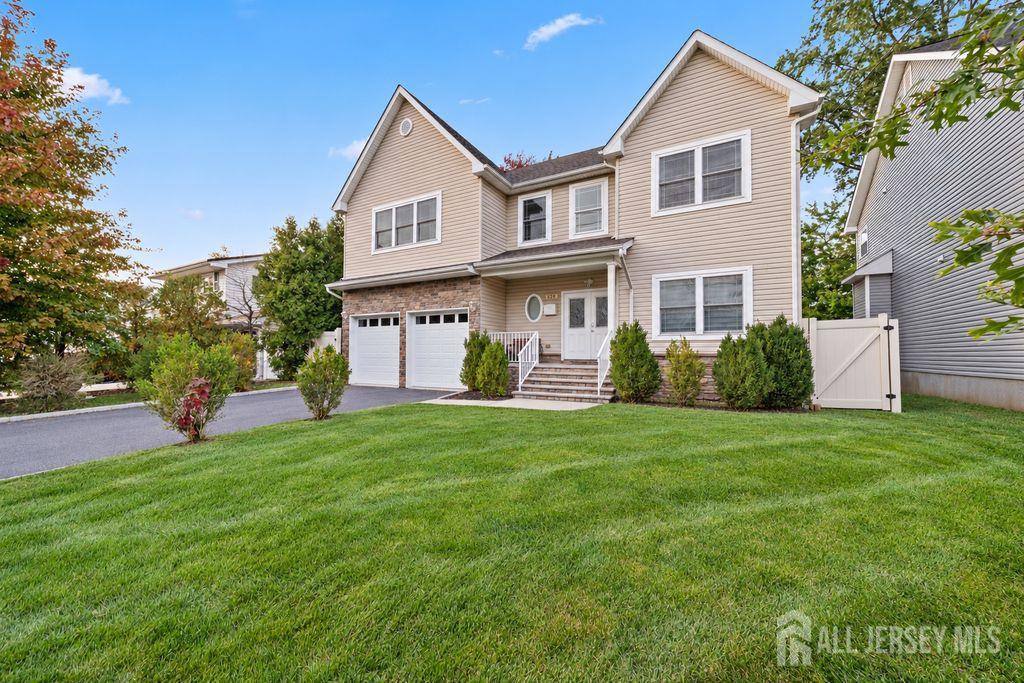 628 New Dover Rd, Colonia, NJ 07067 photo