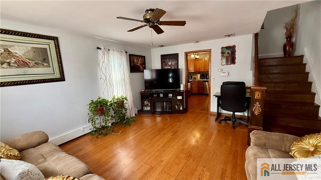 70 Spring St, Woodbridge Proper, NJ 07095 photo