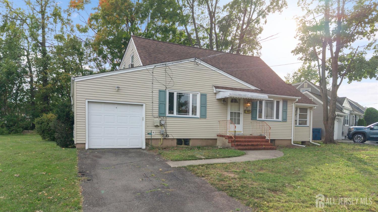 37 Leeds Dr, South Plainfield, NJ 07080 photo