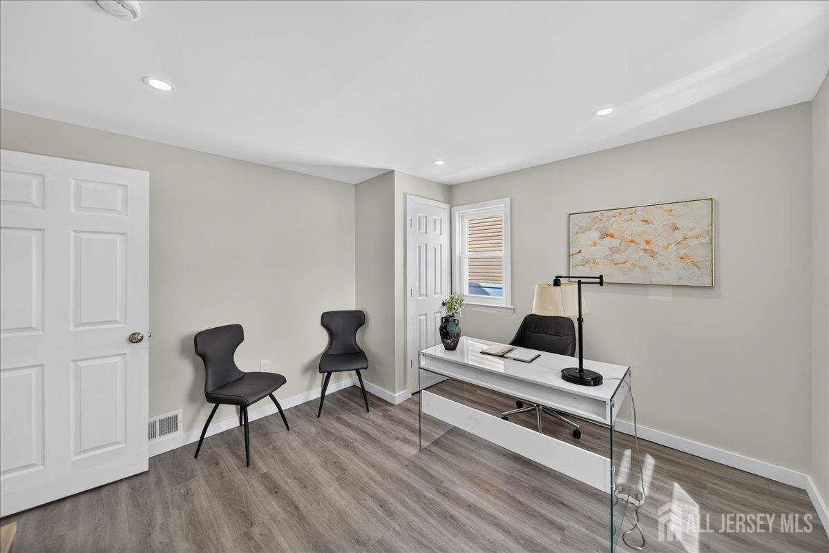 121 Dorothy St, Carteret, NJ 07008 photo