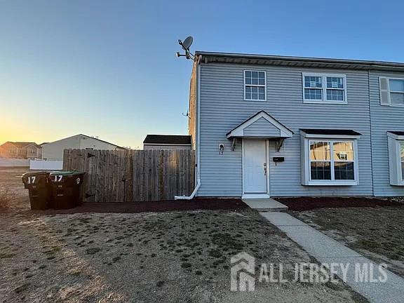 17 Lennox Ct, Winslow, NJ 08081