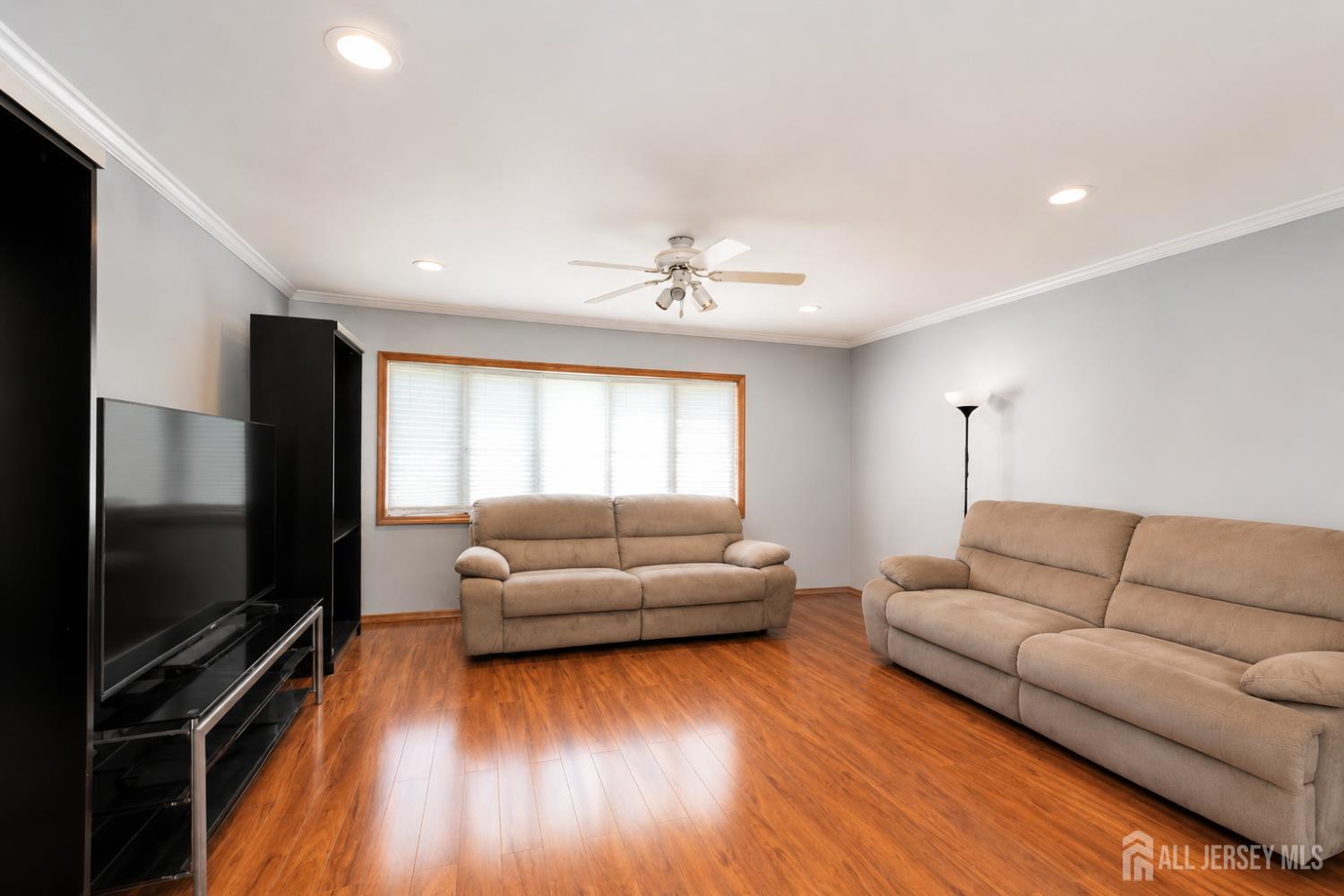 199 Princeton Rd, Parlin, NJ 08859 photo