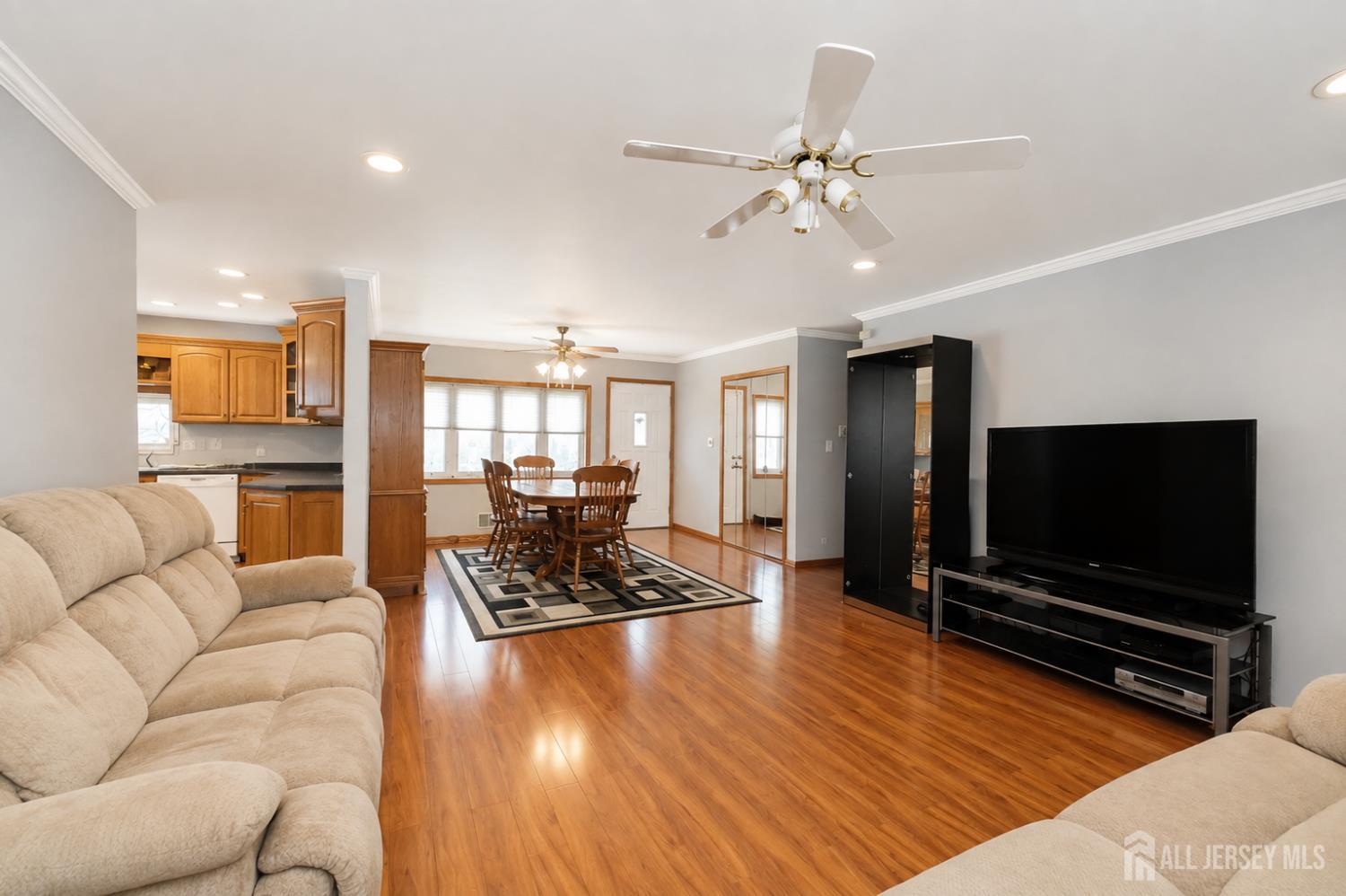 199 Princeton Rd, Parlin, NJ 08859 photo