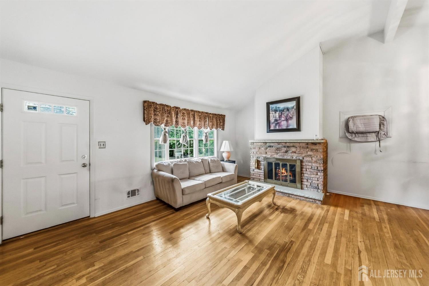 26 Bradford, East Brunswick, NJ 08816 photo