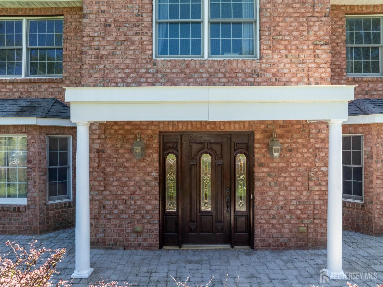 19 Bradford, Edison, NJ 08820 photo