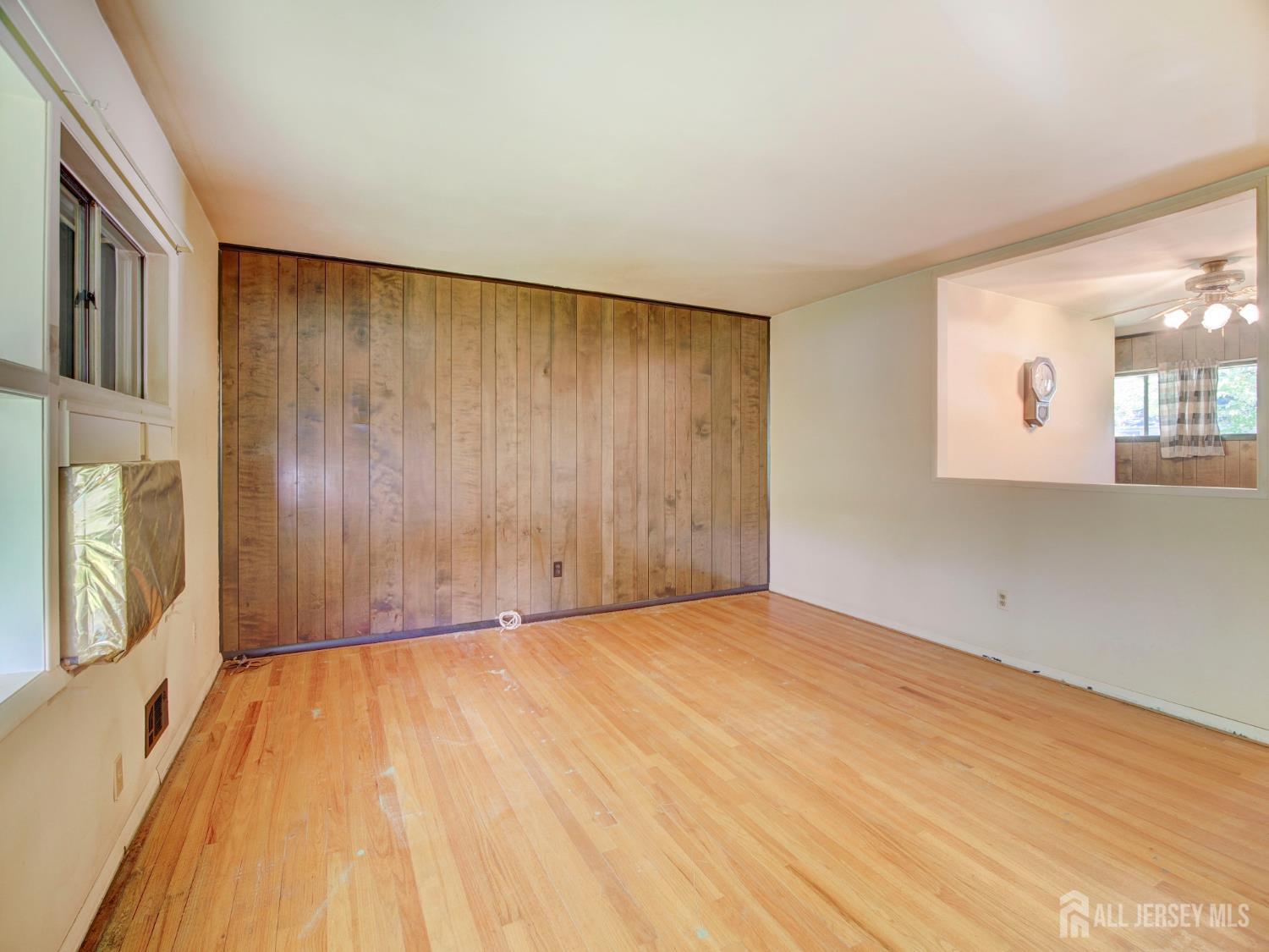 9 Wellesley Rd, Old Bridge, NJ 08859 photo