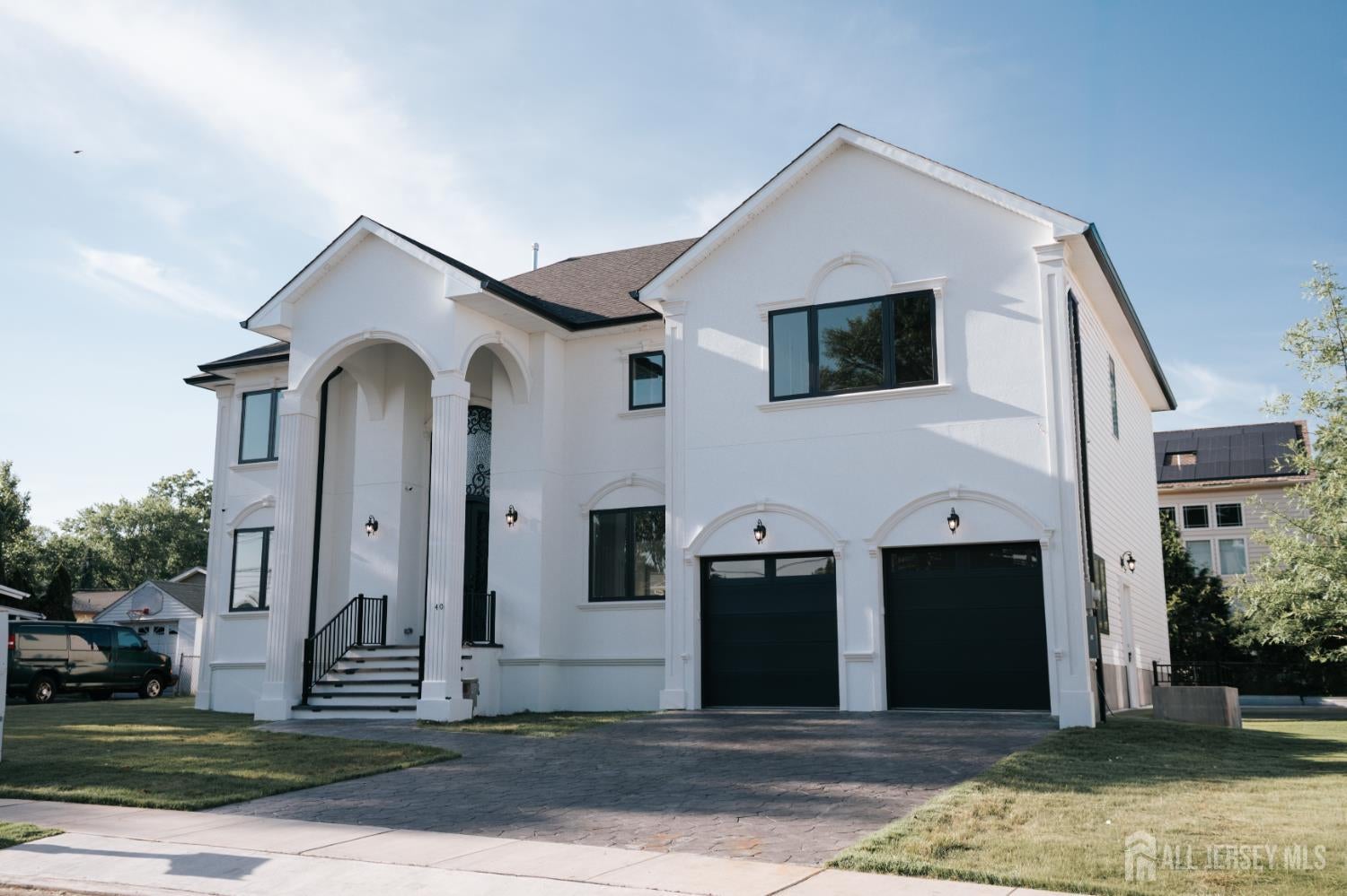 40 Wright St, Iselin, NJ 08830