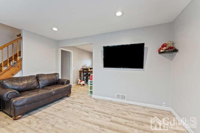 14 Seymour Ave, Woodbridge Proper, NJ 07095 photo