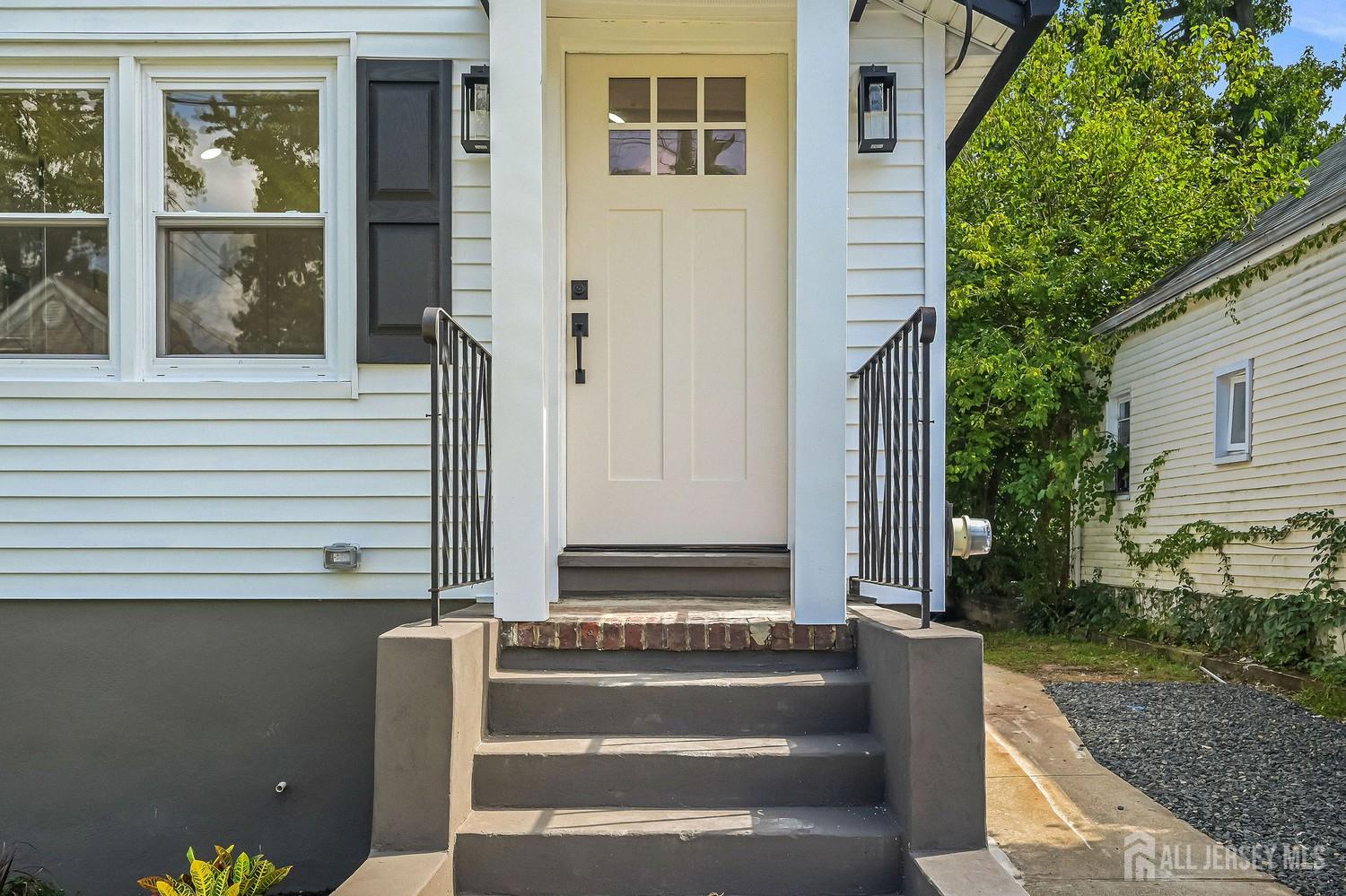 181 Hilltop Blvd, Old Bridge, NJ 07735 photo