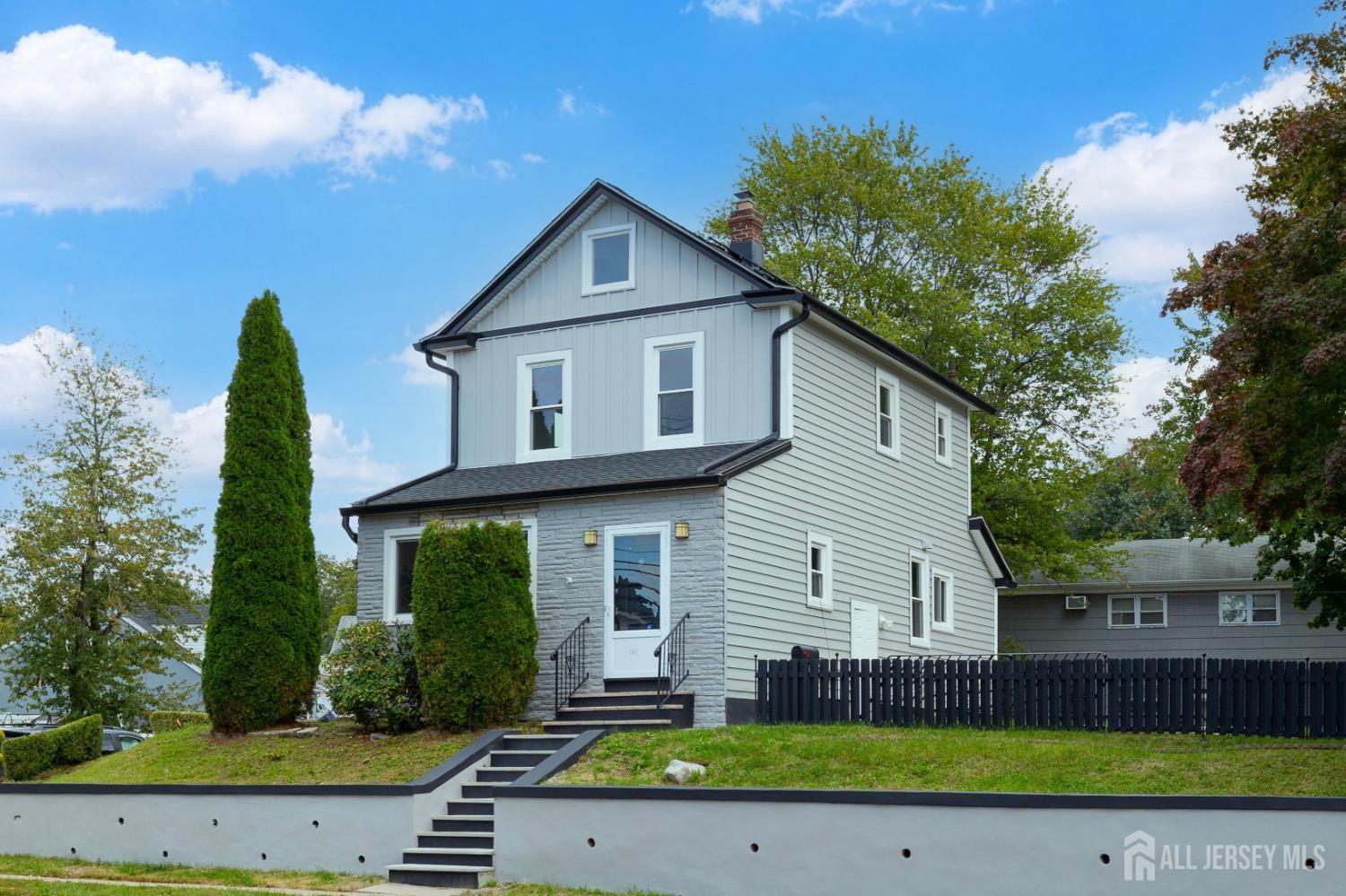 345 Broughton Ave, Bloomfield, NJ 07003