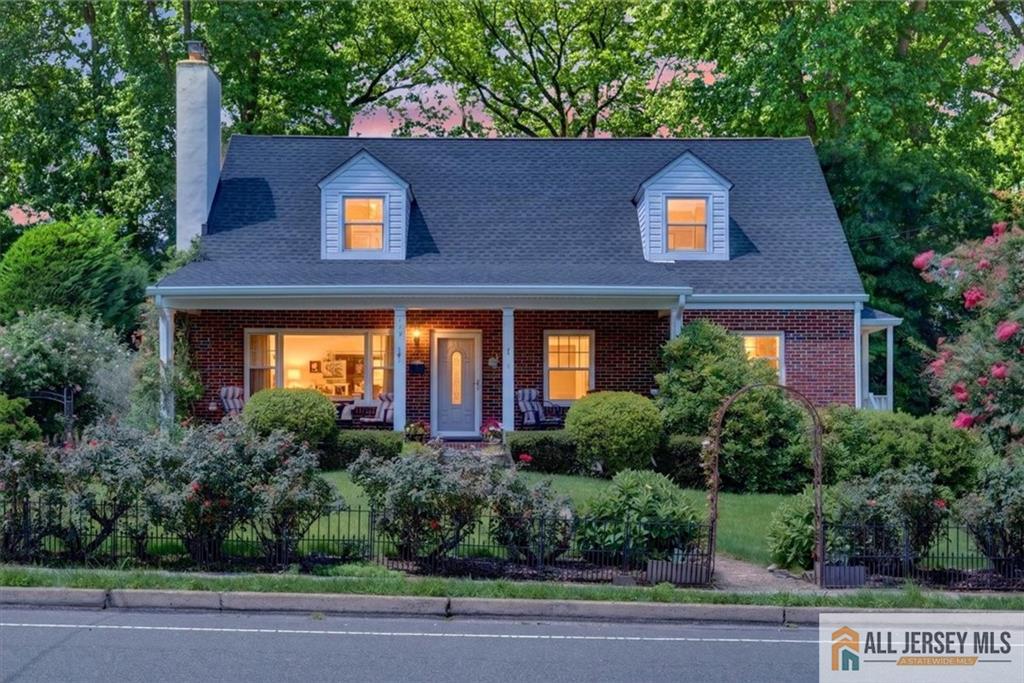 179 Lake Ave, Metuchen, NJ 08840