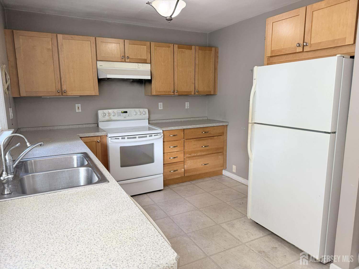 516 Braun Ave, Highland Park, NJ 08904 photo