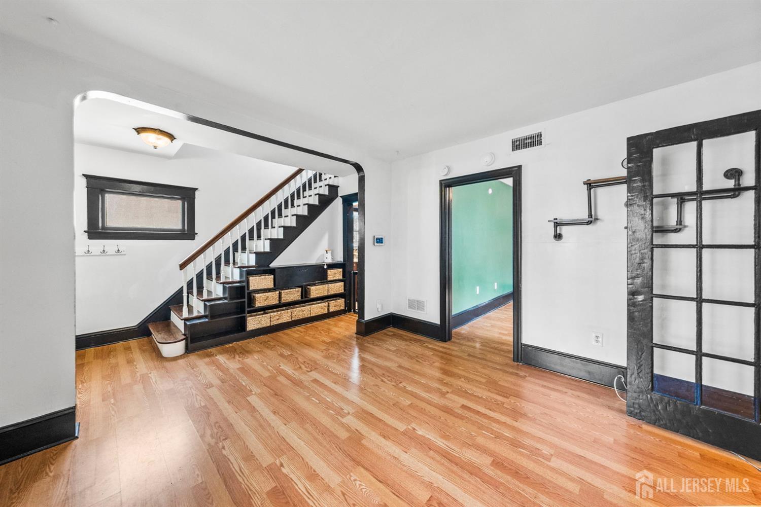 13 Baldwin St, New Brunswick, NJ 08901 photo