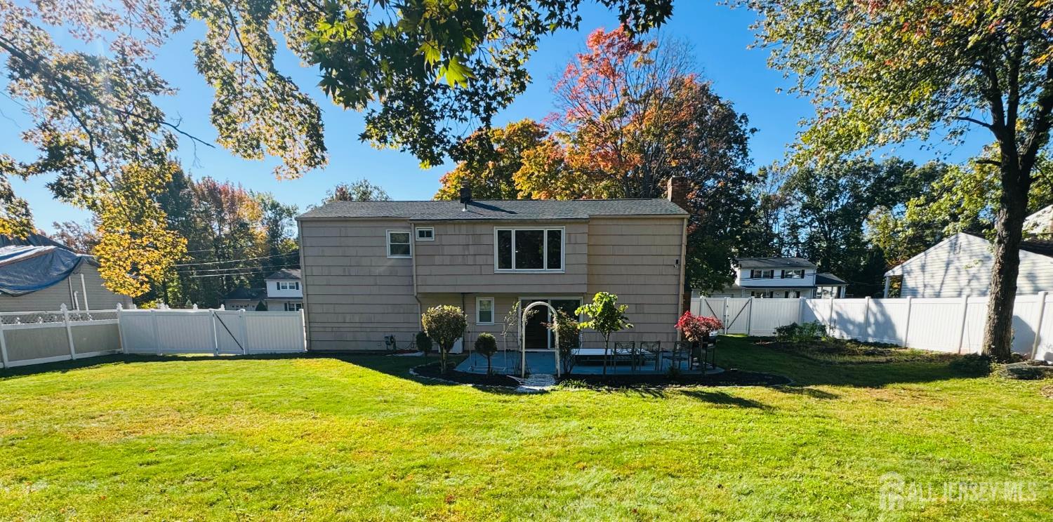 33 Mary Ellen Dr, Edison, NJ 08820 photo