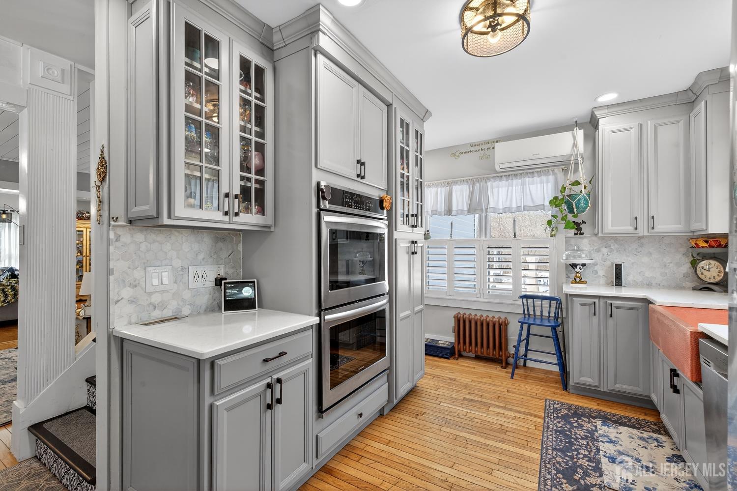 151 Beechwood Ave, Middlesex, NJ 08846 photo