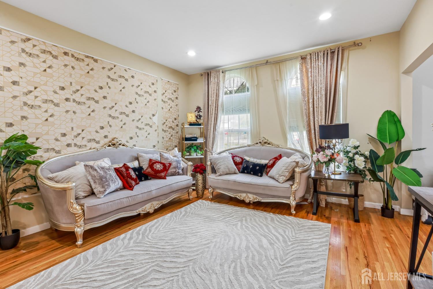 489 Plainfield Rd, Edison, NJ 08820 photo