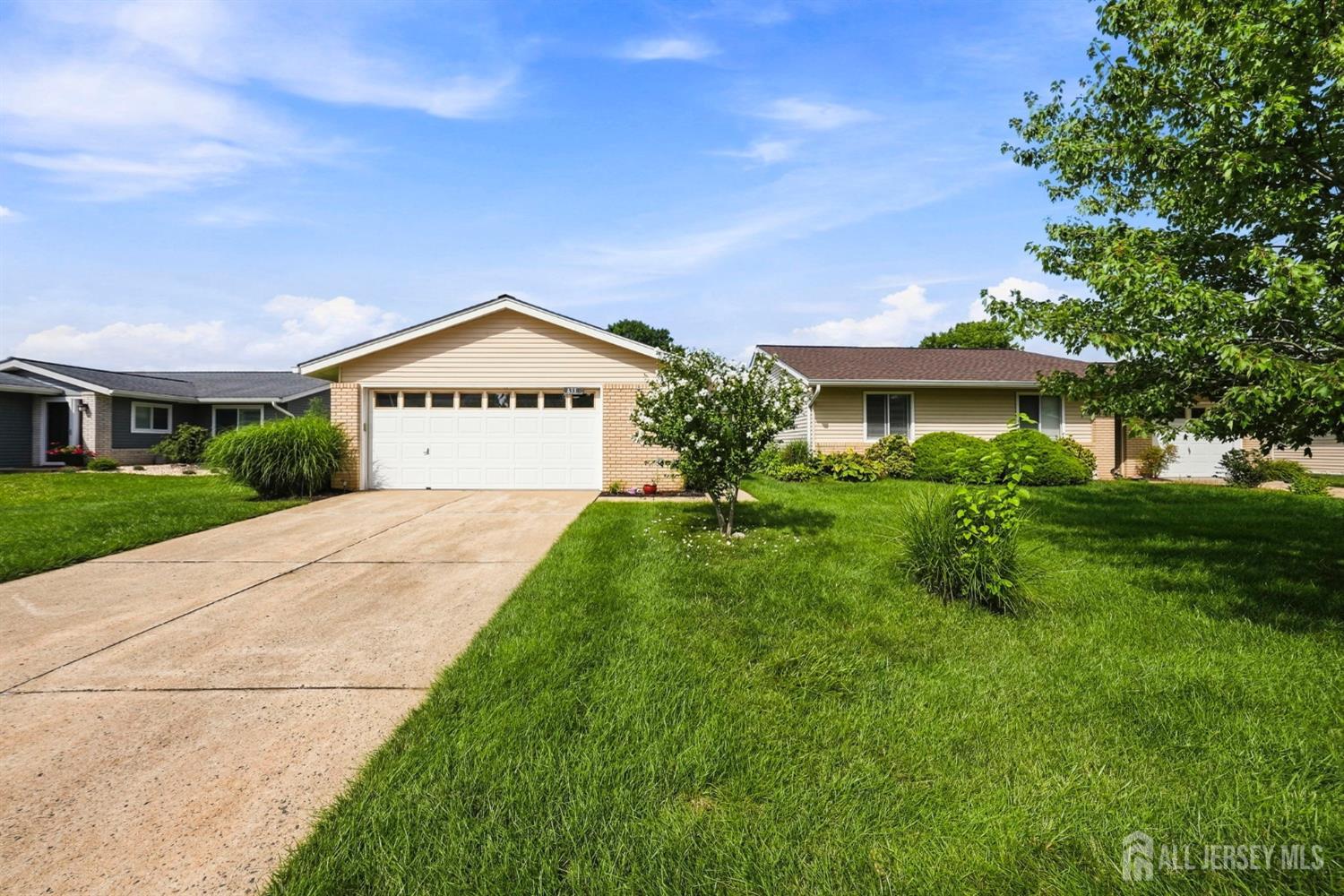 433 Andover Dr, Jamesburg, NJ 08831