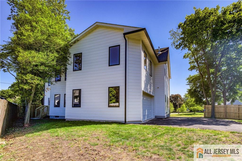 202 Willow Ave, Piscataway, NJ 08854 photo