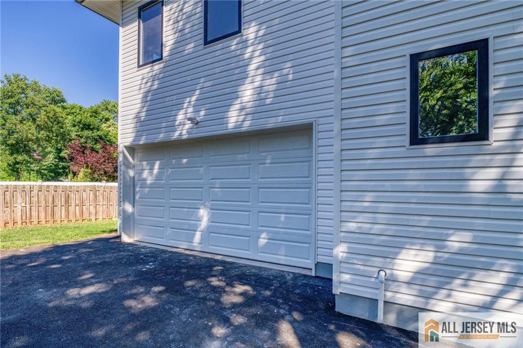 202 Willow Ave, Piscataway, NJ 08854 photo