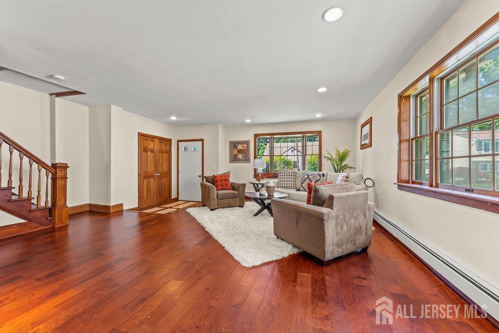 5 Center St, Edison, NJ 08817 photo