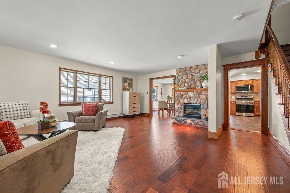 5 Center St, Edison, NJ 08817 photo