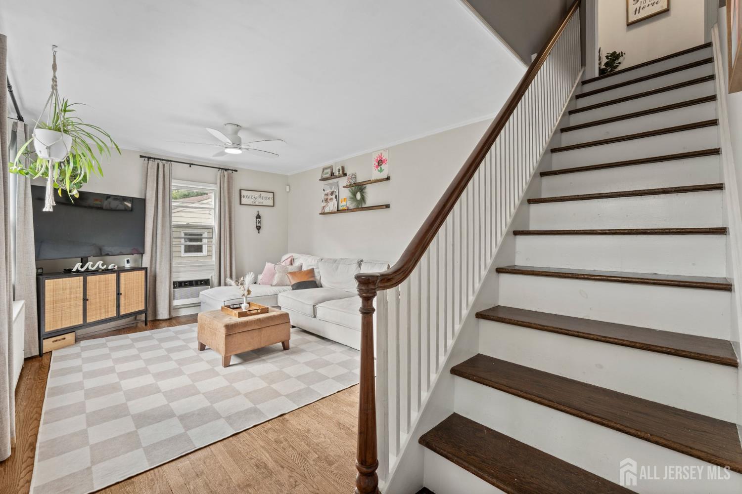 151 Harris Ave, Middlesex, NJ 08846 photo