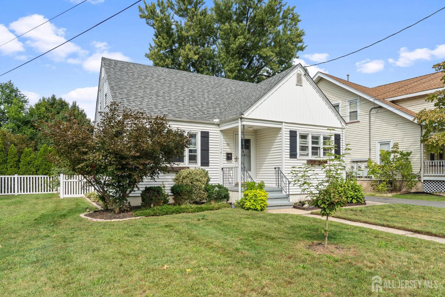 151 Harris Ave, Middlesex, NJ 08846 photo