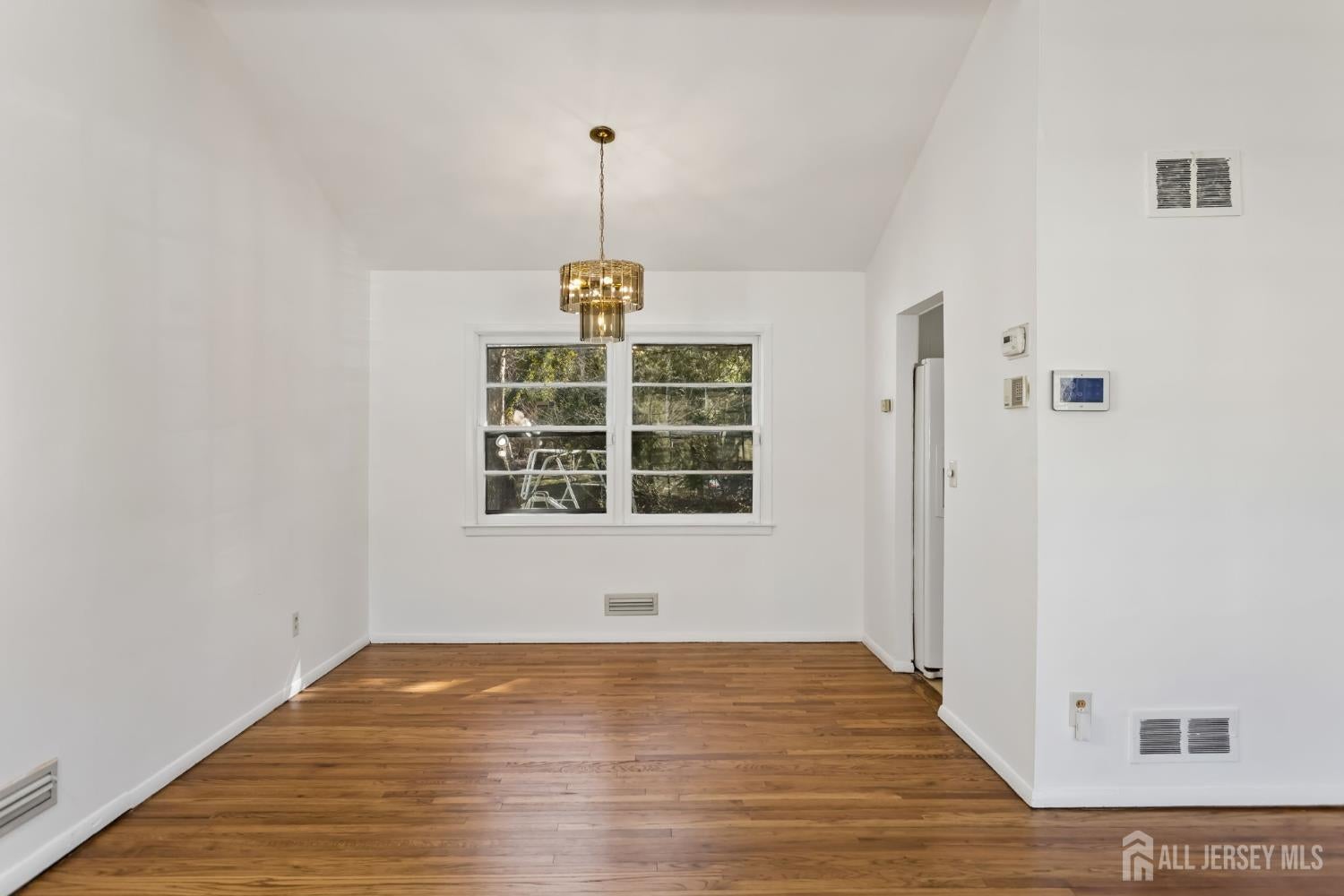 39 Gage Rd, East Brunswick, NJ 08816 photo