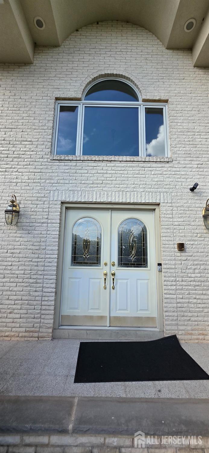 6 Sandra Dr, Edison, NJ 08820 photo