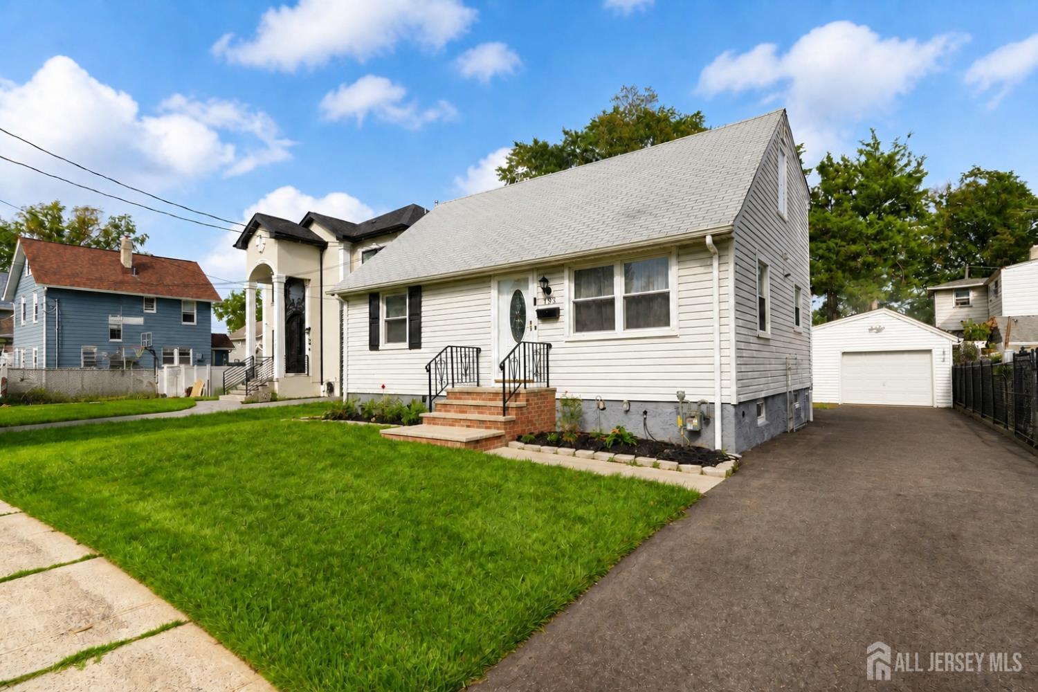 193 Old Rd, Sewaren, NJ 07077 photo