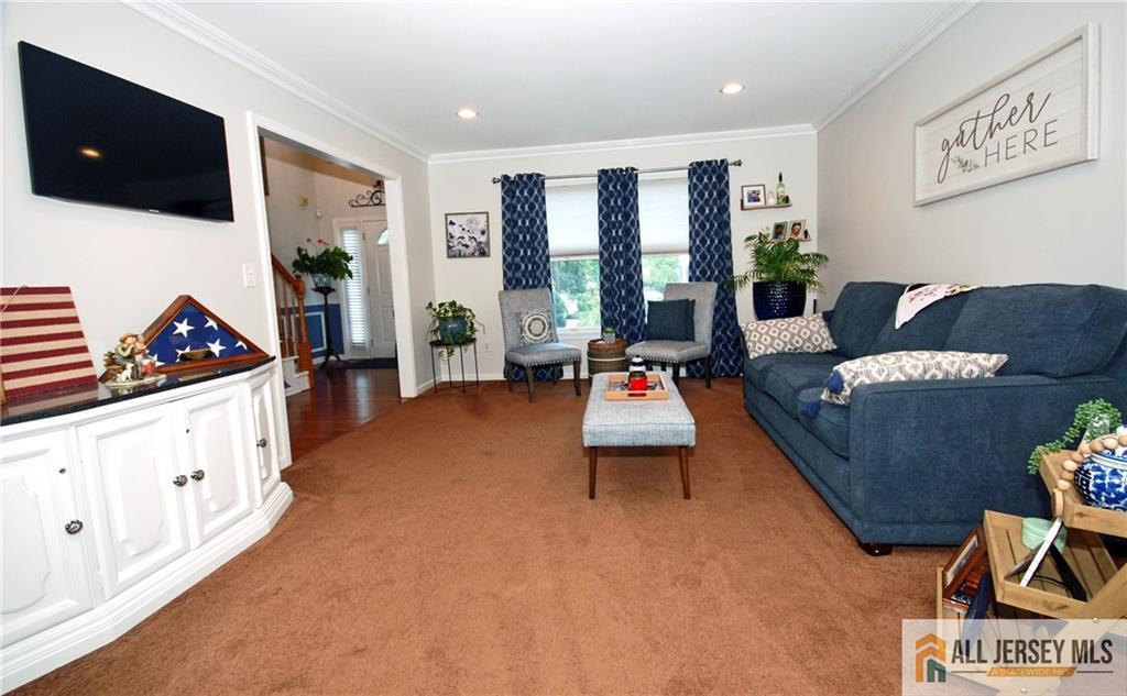23 10th St, Monroe, NJ 08831 photo