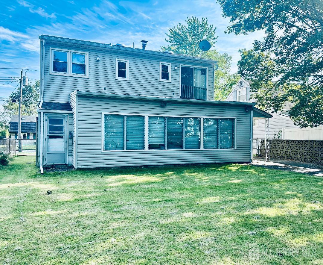 41 W Henry Pl, Iselin, NJ 08830 photo