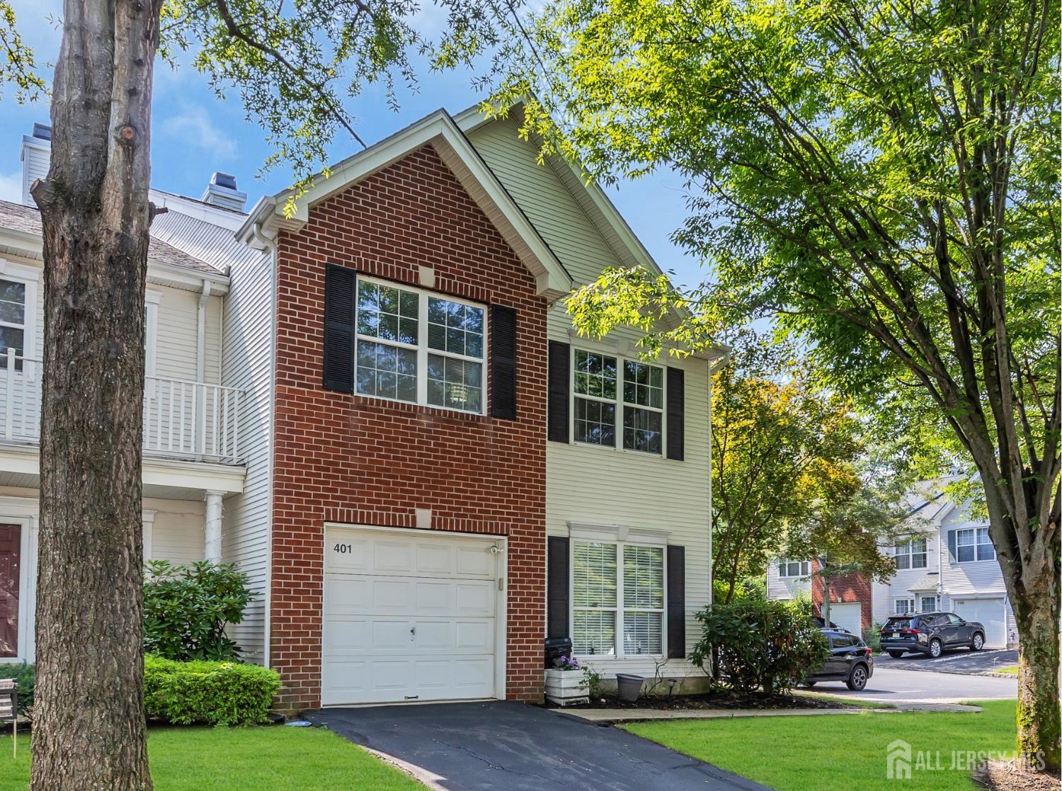 401 Harvest Ln, North Brunswick, NJ 08852 photo
