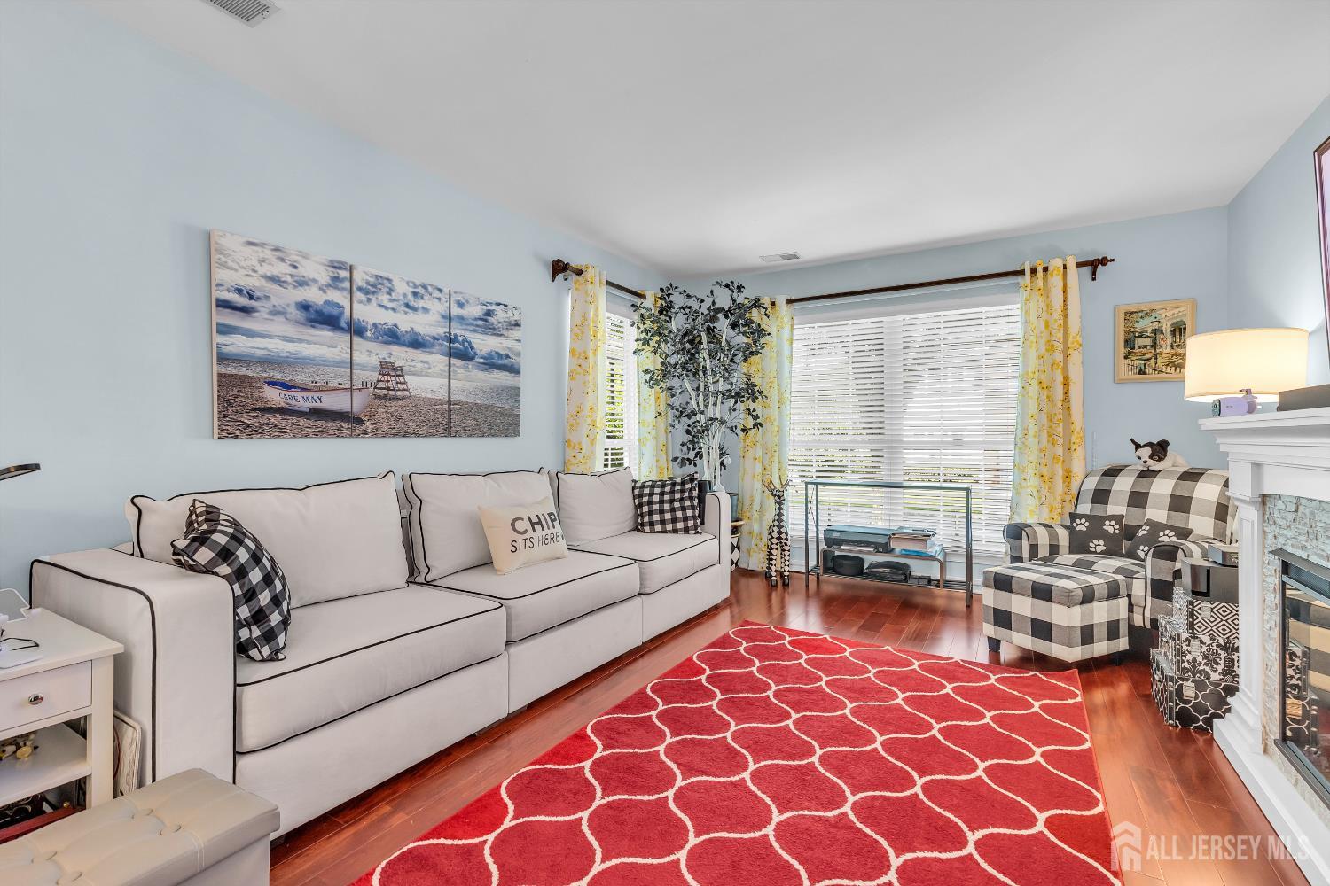 401 Harvest Ln, North Brunswick, NJ 08852 photo