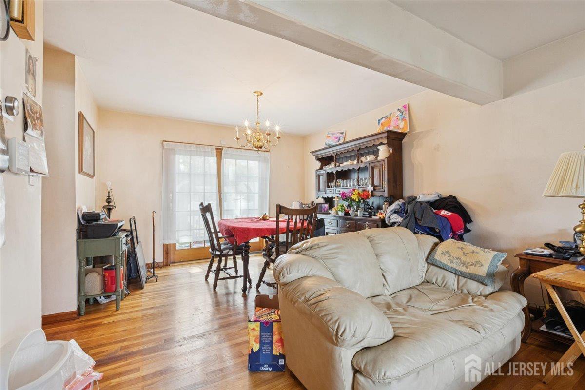 28 Debra Pl, Sewaren, NJ 07077 photo