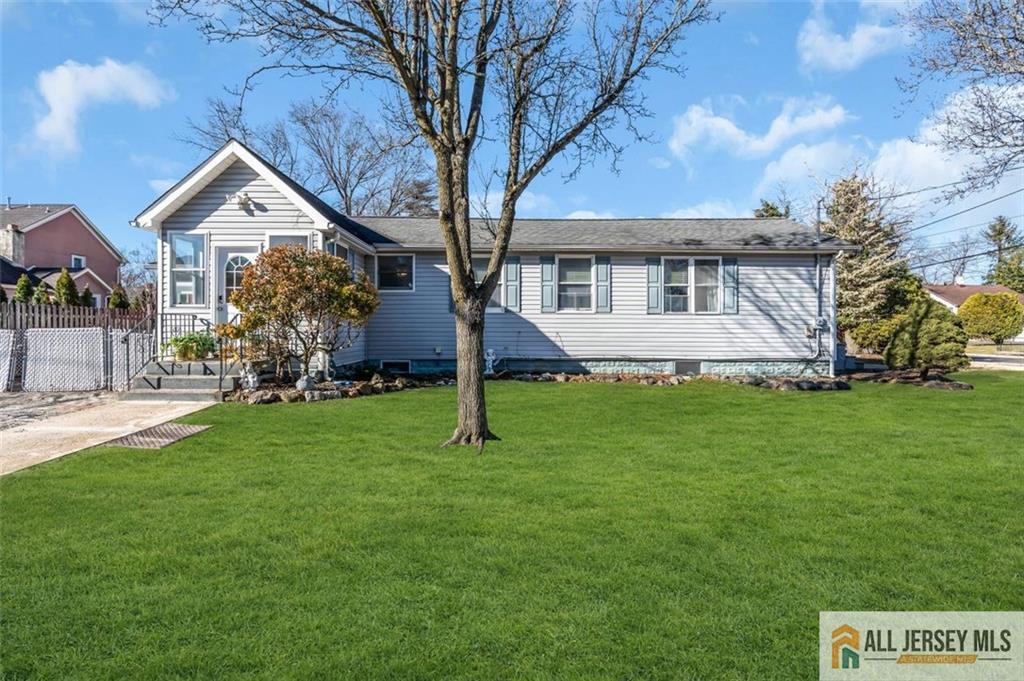 18 Avenue B, Helmetta, NJ 08828 photo