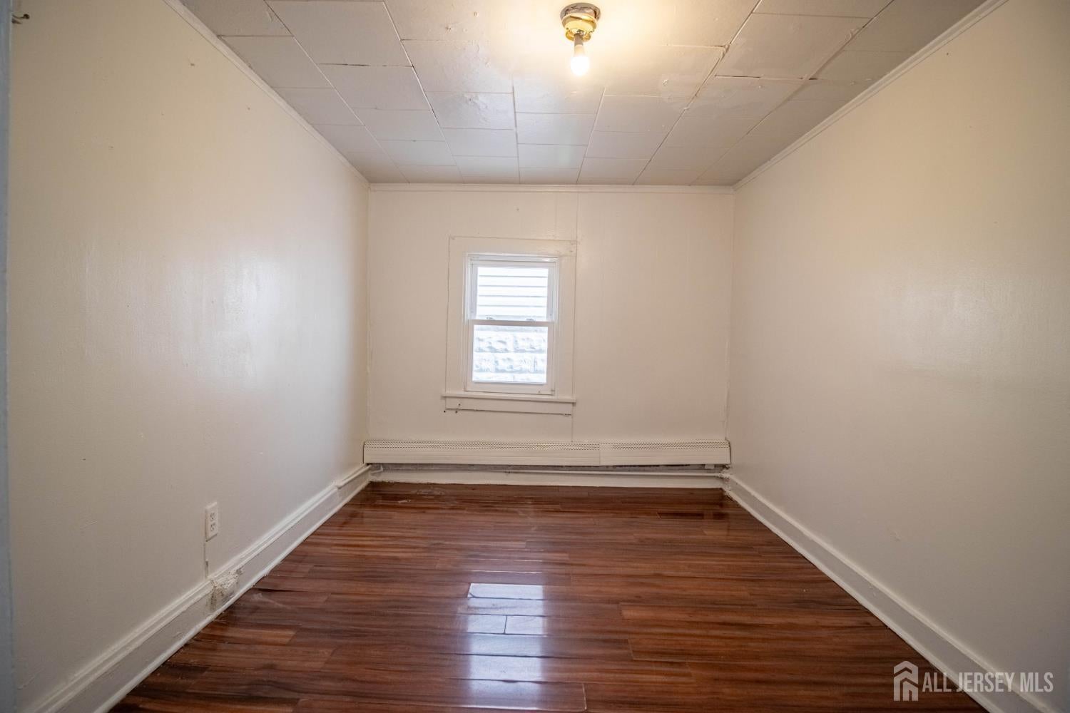 66 Comstock St, New Brunswick, NJ 08901 photo