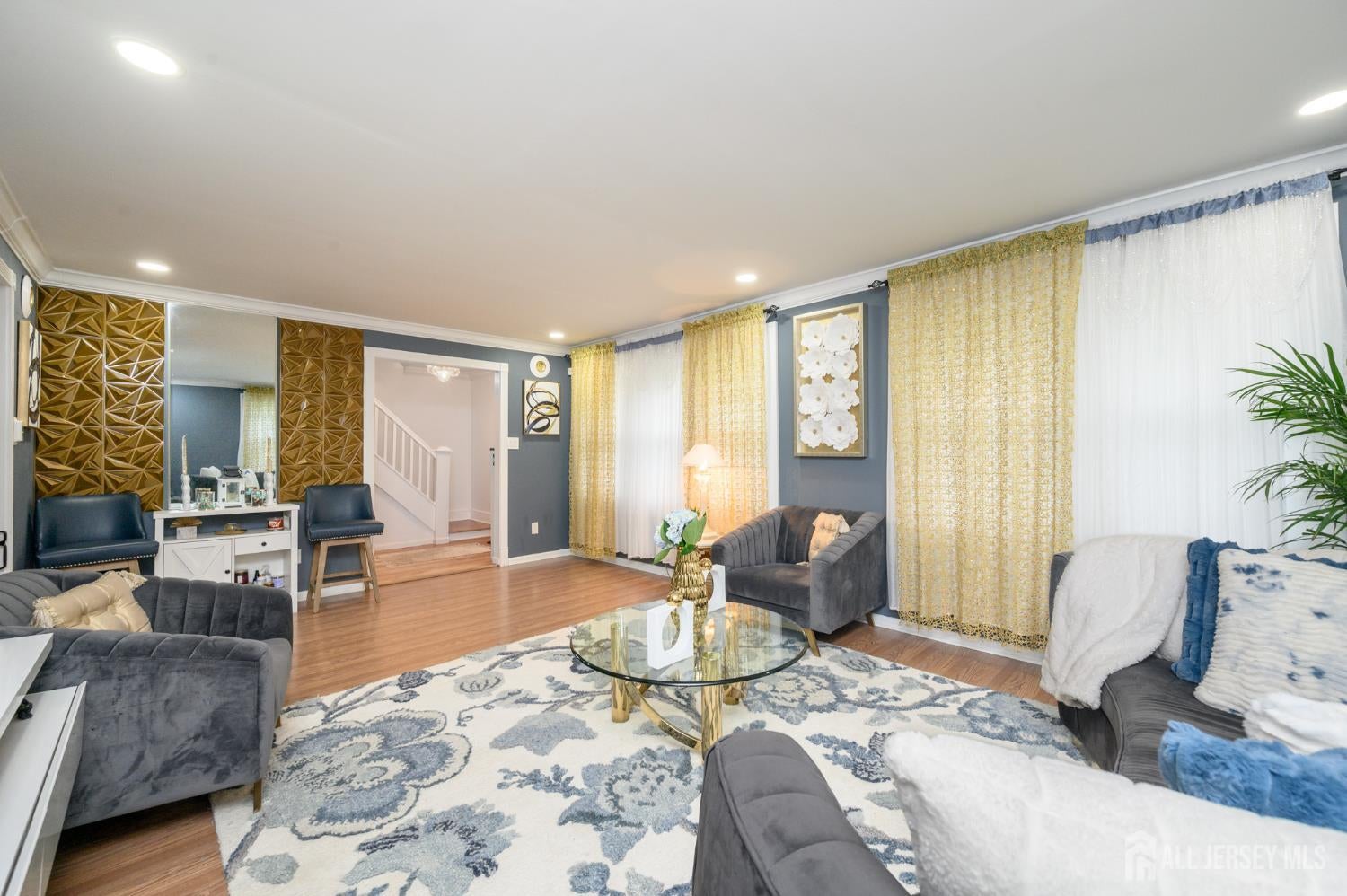 125 127 Princeton Ln, South Plainfield, NJ 07063 photo