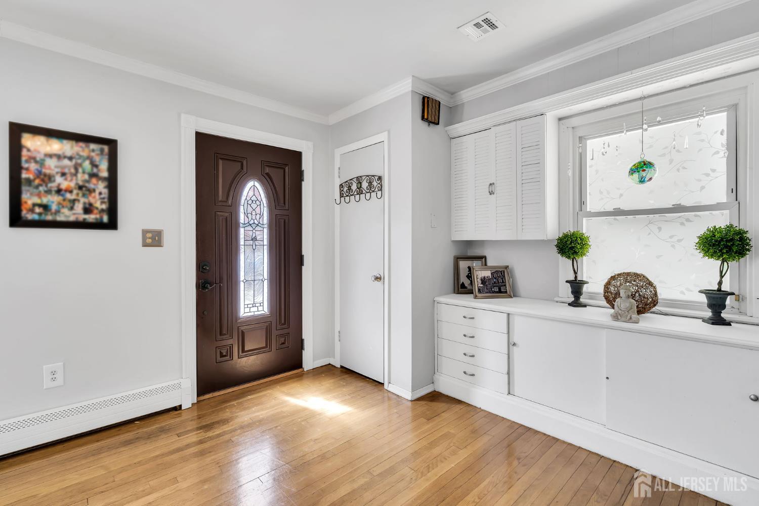 35 Richard Terrace, Middletown, NJ 07748 photo