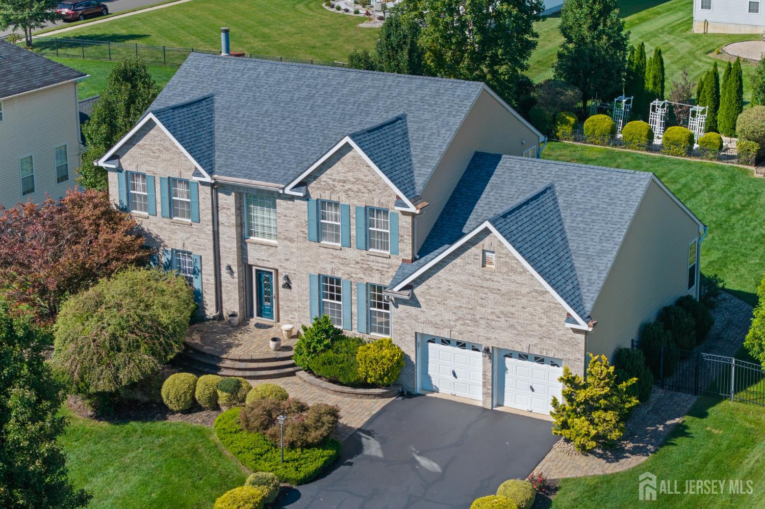 20 Mitchell Dr, Monroe, NJ 08831 photo
